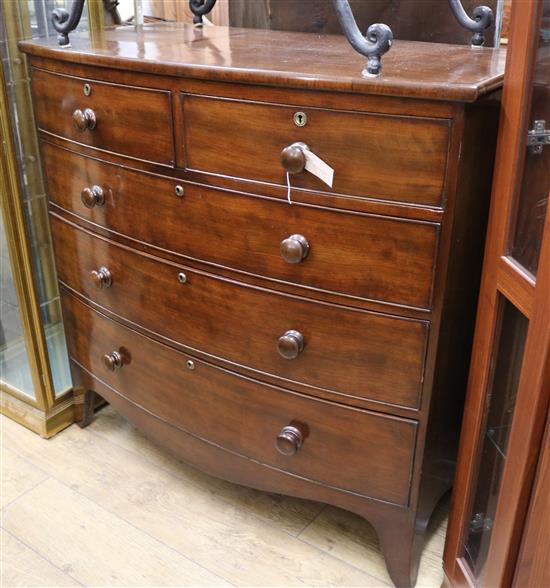A Regency mahogany bow fronted chest of drawers W.106cm